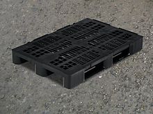 plastic pallet